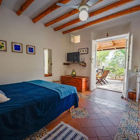 Casa Scirocco ליפארי
